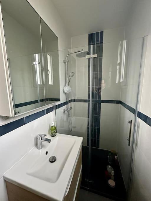 Spacieux Calme 40m 2 Apartment *